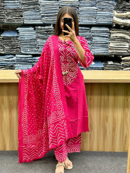 Beautiful Embroidered Green Cotton Midi Kurti