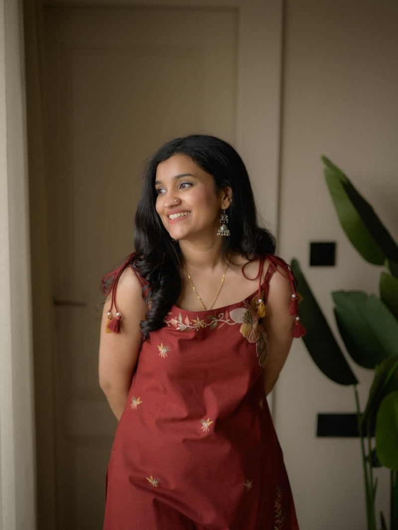 Elegant Embroidered Cotton Flex Maroon Sleeveless Co-Ord Set