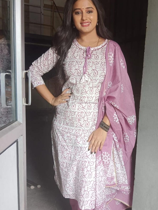White Cotton Kurti Pant Dupatta Set for Women