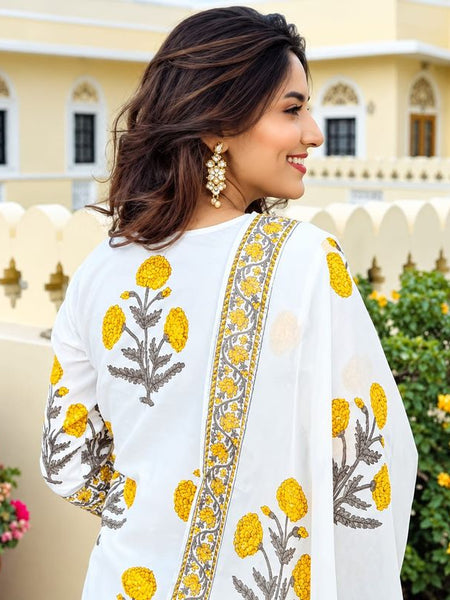 Beautiful Printed White Cotton Gopi Dress Set