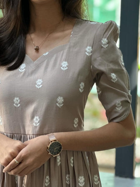 Silver Cotton Floral Embroidered Midi Kurti