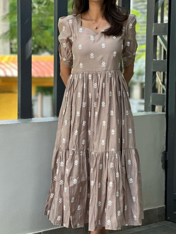 Silver Cotton Floral Embroidered Midi Kurti