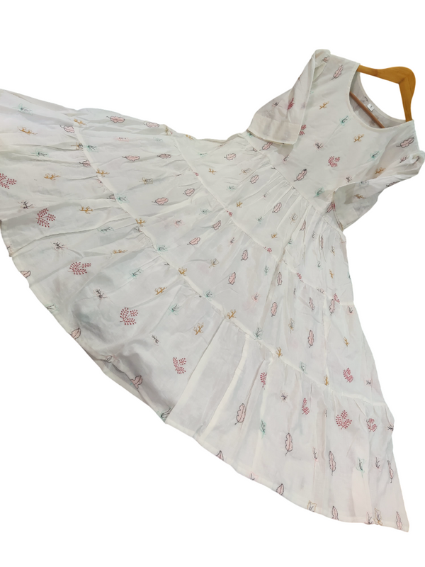 Beautiful Embroidered White Cotton Midi Kurti