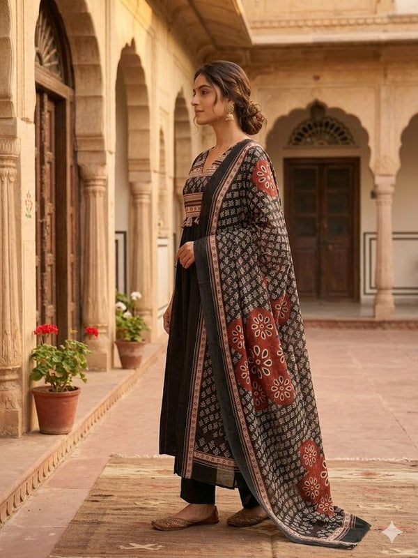 A-line Printed Black Color Suit Set